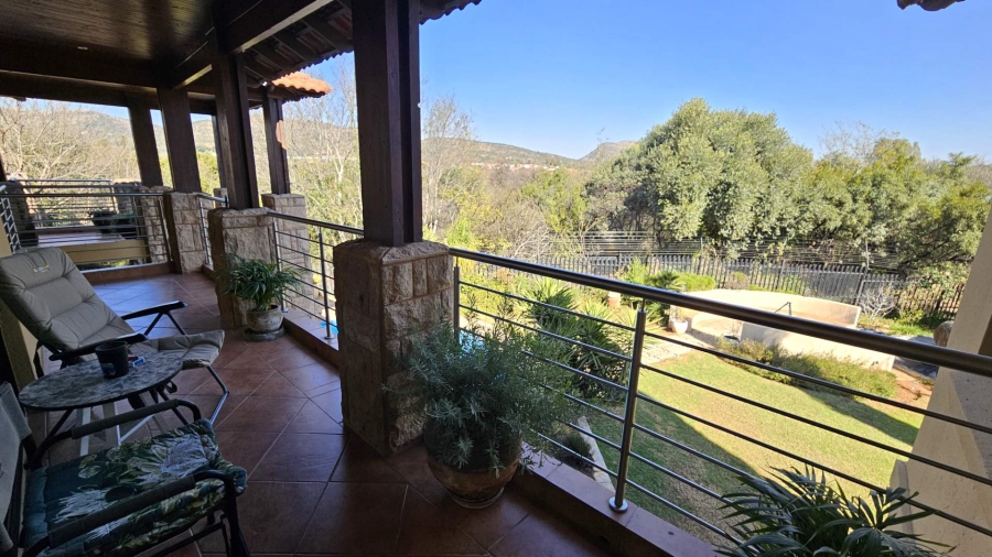5 Bedroom Property for Sale in Birdwood Estate North West